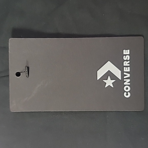 Converse Girls' Aluminum Heart T-Shirt (Big Kids) Size XL - Picture 4 of 14